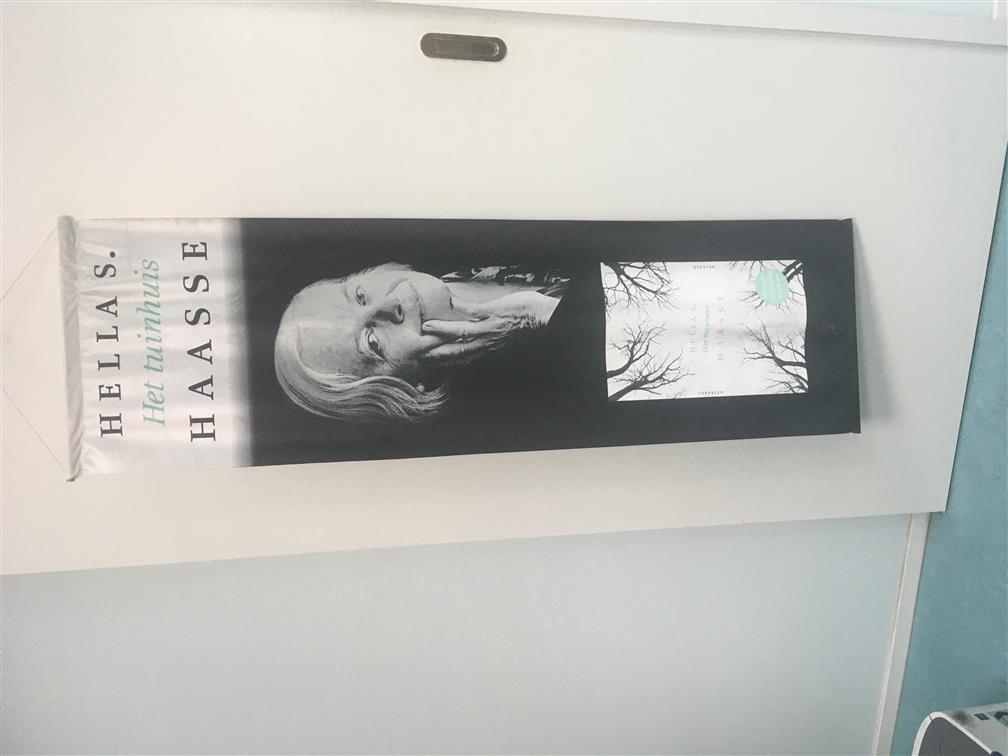 SPANDOEK -  HET TUINHUIS