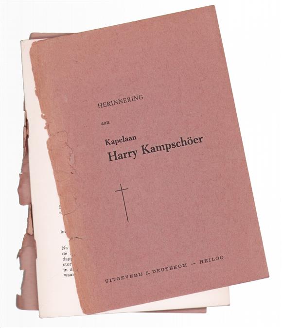 Herinnering aan kapelaan Harry Kampschöer.