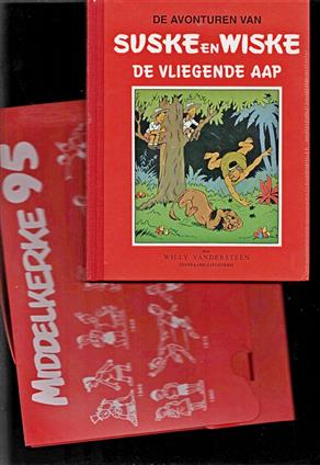 Middelkerke 95 - In stevige plastic draag tas -De vliegende aap + enige suske en wiske curiosa.