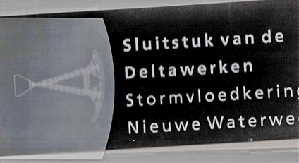 Sluitstuk van de Deltawerken : Stormvloedkering Nieuwe Waterweg