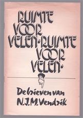 Ruimte voor velen, de brieven van N.J.M. Vendrik + 2e brief + krantenartikel over Vendrik, N.J.M.