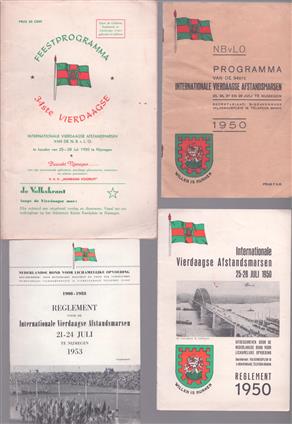 4 boekjes mbt de vierdaagse